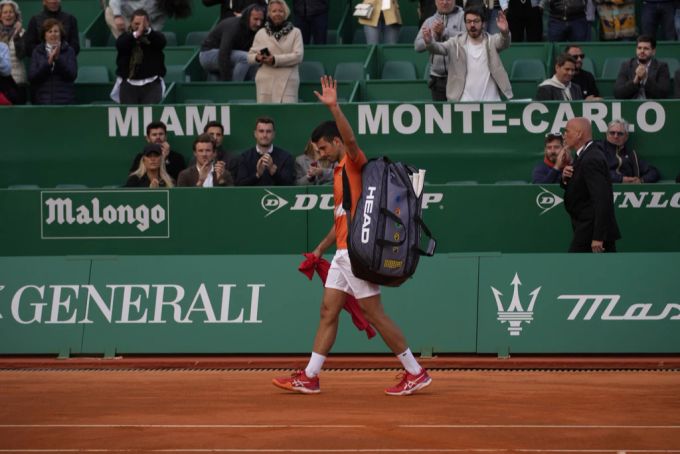 Novak Djokovic muss sich in Monaco bereits nach der zweiten Runde verabschieden. Djokovic
