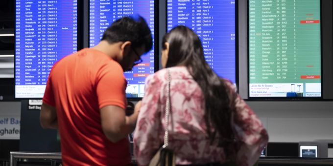«Hohe Belastung» - Schon jetzt Ferien-Flieger annulliert oder verspätet