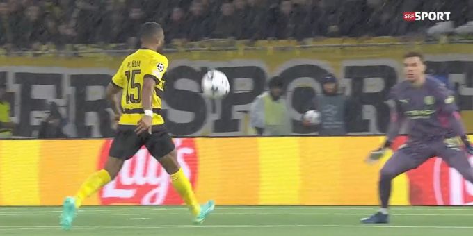 Bei 1:3-Niederlage - Hier erzielt YB-Elia gegen ManCity ein Traumtor