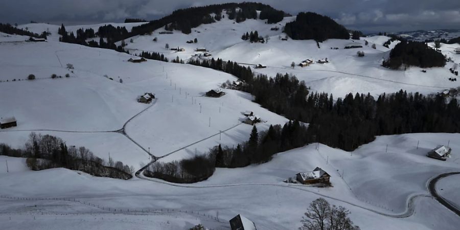 Schneelandschaft am Samstag bei Urnäsch im Kanton Appenzell Ausserrhoden.