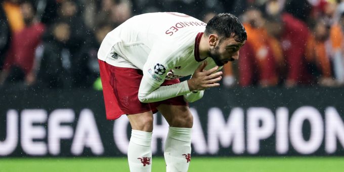 Bruno Fernandes und Manchester United stehen vor dem Aus in der Champions League. Champions League