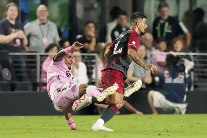 Lorenzo Insigne (rechts) liegt auf MLS-Lohnliste auf dem zweiten Platz. Lorenzo Insigne