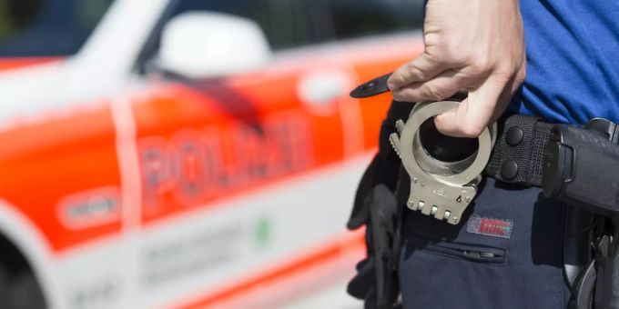Der genaue Absturzort und der Unfallzeitpunkt konnten nicht eruiert werden.
