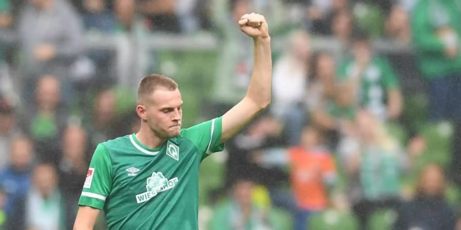 Werders Marvin Ducksch jubelt über seinen Treffer gege Hansa Rostock. Foto: Carmen Jaspersen/dpa
