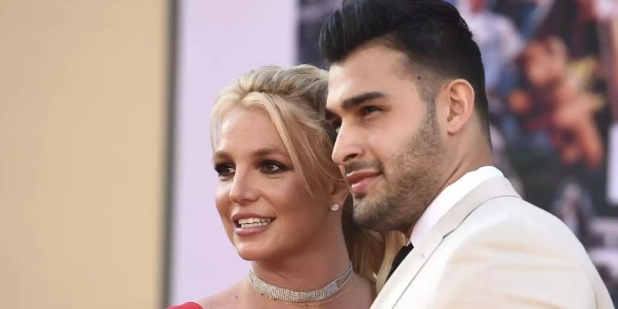 Britney Spears und Sam Asghari 2019 bei einer Filmpremiere in Los Angeles. Foto: Jordan Strauss/Invision via AP/dpa