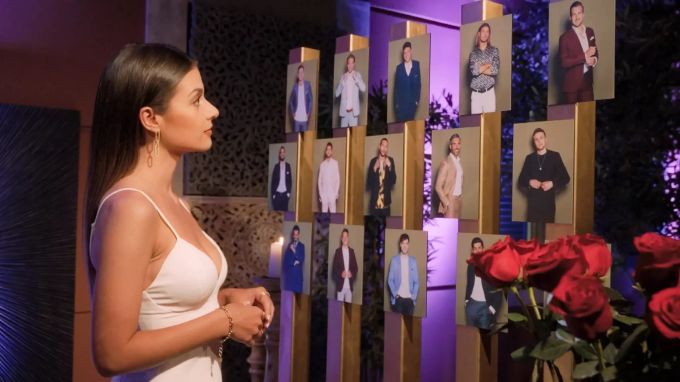 «Die Bachelorette»: Maxime bei der Auswahl der Männer. «Die Bachelorette»: