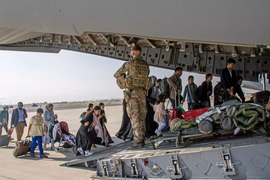 Die Evakuierungsflüge am Airport von Kabul laufen auf Hochtouren.