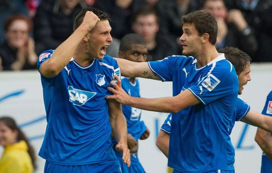 Bis 2017 spielt der Abwehrspieler für die TSG 1899 Hoffenheim.