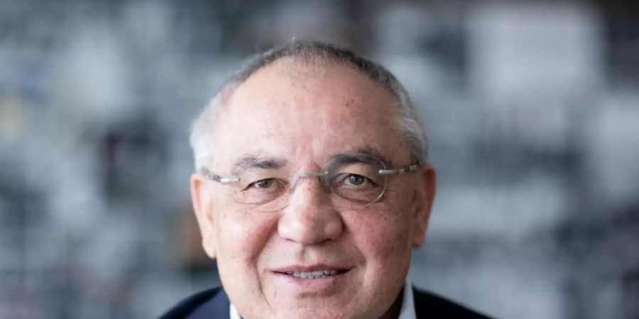 Felix Magath kritisiert den Videobeweis. Foto: Kay Nietfeld/dpa