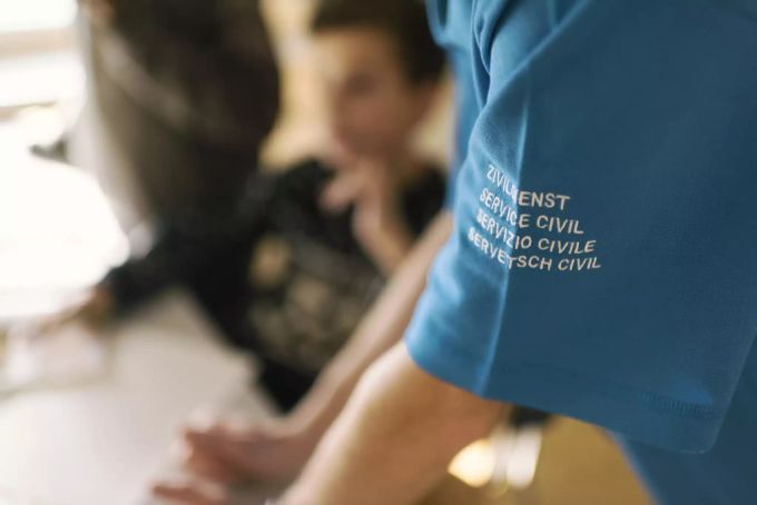 Für die Integration in den Zivilschutz werden nicht genügend Zivis motiviert – so zeigte es ein Pilotprojekt. (Archivbild) zivildienst