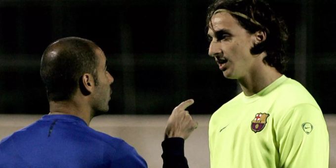Pep Guardiola tadelt Zlatan Ibrahimovic während der gemeinsamen Zeit beim FC Barcelona. Zlatan Ibrahimovic