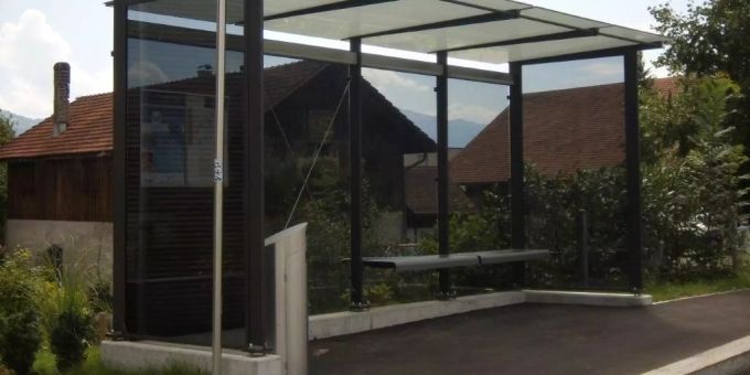 Buswartehäuschen Buswartehäuschen