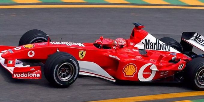 Soll versteigert werden: Der Formel-1-Rennwagen F2002 von Michael Schumacher. ferrari f2002