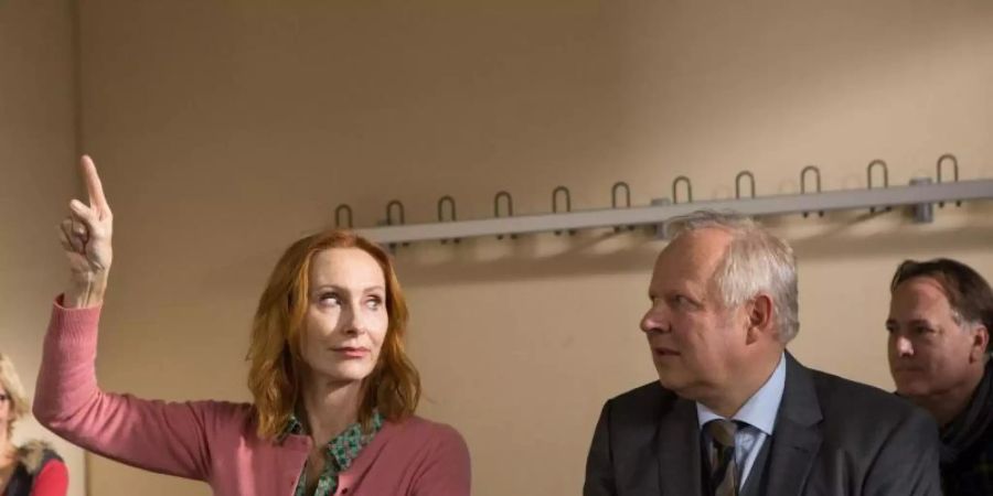 Gundula (Andrea Sawatzki) und Gerald (Axel Milberg) retten das Abitur ihrer Tochter. Foto: Julia von Vietinghoff/ZDF/dpa