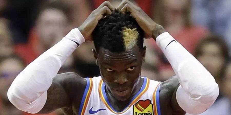 Dennis Schröder verlor mit Oklahoma City Thunder in Houston. Foto: Eric Christian Smith/AP/dpa