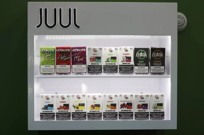 Die Firma Juul Lab bietet verschiedene Geschmacksrichtungen für E-Zigaretten an. Juul State Lobbying