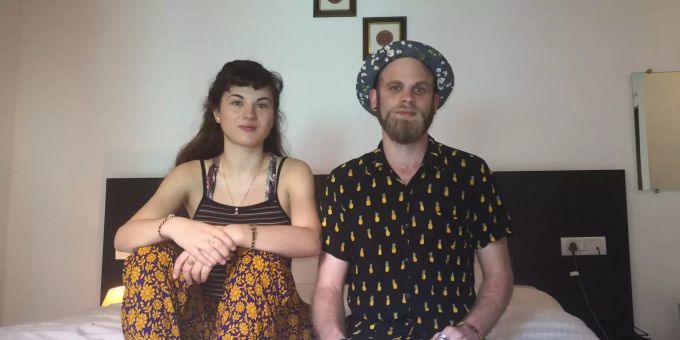 Luisa Geier und Yannik Haruksteiner nach ihrer Quarantäne in Indien. Indien