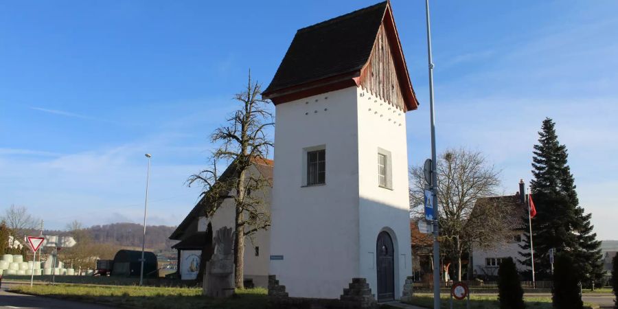 Der Turm in der Gemeinde Hendschiken.