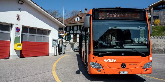 RBS Bushaltestelle beim Feuerwehrdepot in Bäriswil. (Symbolbild) rbs bus