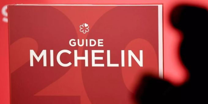 Star-Koch Jean-Claude Bourgueils Restaurant «Im Schiffchen» wurde aus dem Michelin Online-Guide gestrichen. (Symbolbild) Michelin Guide gestrichen