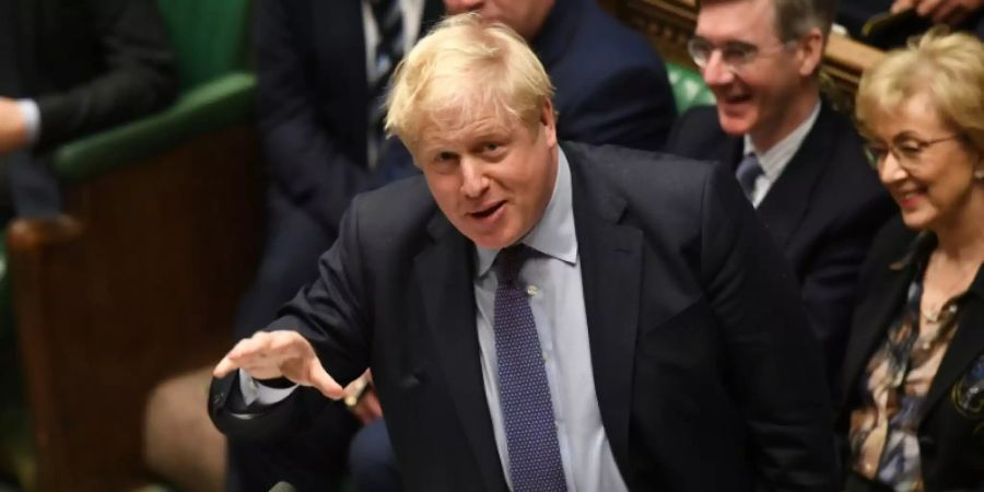 Johnson plant eine Brücke zwischen Schottland und Nordirland