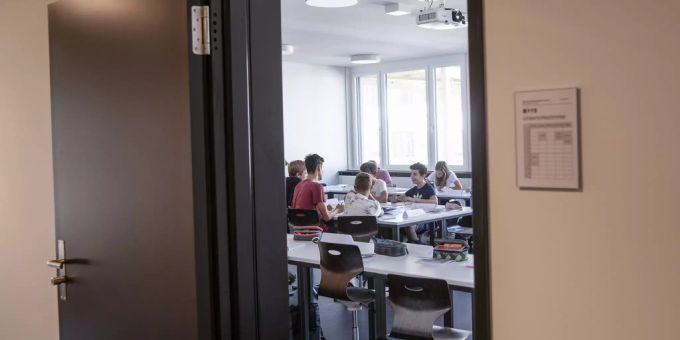 Blick in ein Schulzimmer (Symbolbild) schulzimmer