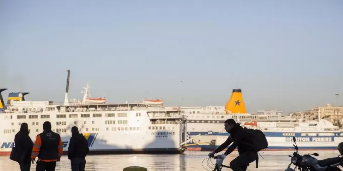 Streiks In Griechenland Fahren Liegen In Den Hafen