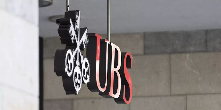 Die UBS hat im vierten Quartal beim Gewinn zugelegt (Archivbild)