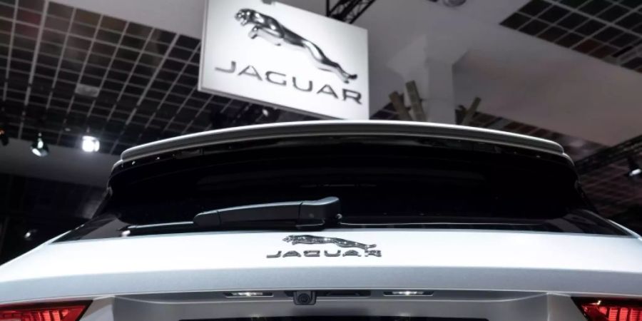 Jaguar lässt Autobauteile aus China einfliegen