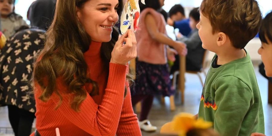 Prinzessin Kate hat eine Kindertagesstätte in Luton besucht.