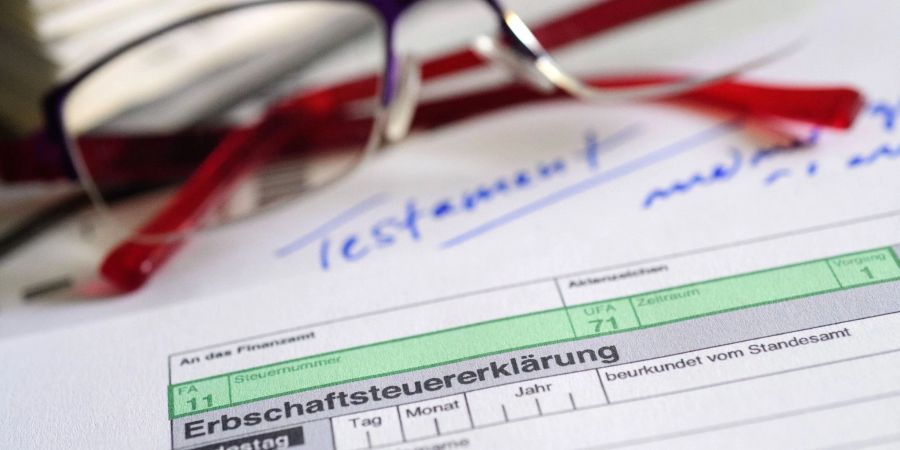 Ein Formular für die Erbschaftsteuererklärung. Die Ampel will die Freibeträge der Erbschaftsteuer erhöhen.