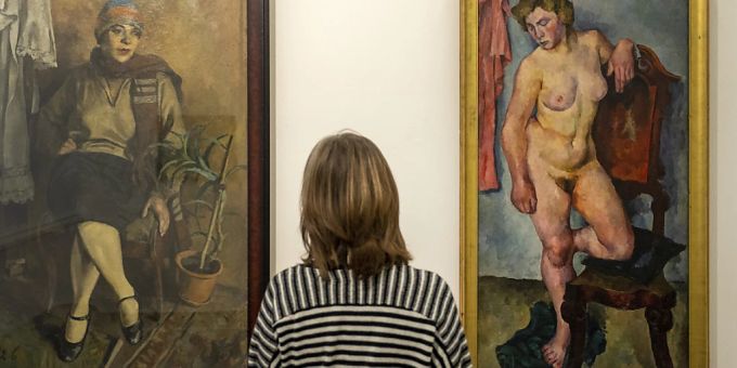 Bilder der ukrainischen Künstler Oleksandr Schewtschenko und Oleksandr Osmyorkin haben im Kunstmuseum Basel Schutz vor dem Krieg gefunden. kunstmuseum basel