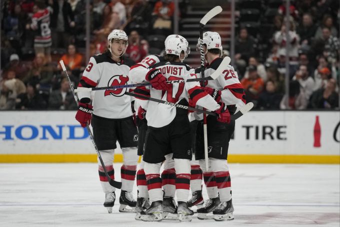 Die New Jersey Devils überzeugen in Anaheim. NHL