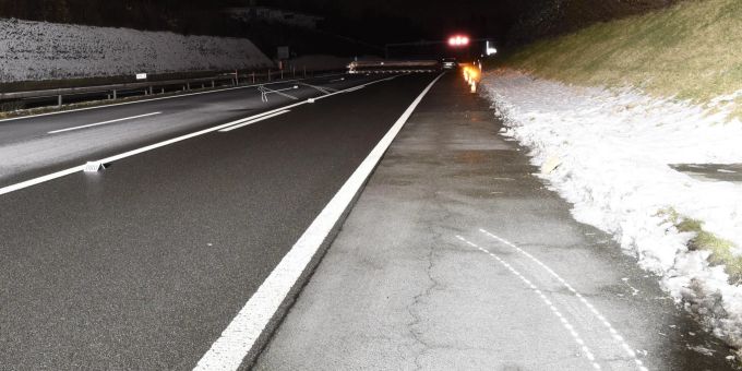 Unfallstelle auf der A3. Richterswil Unfall