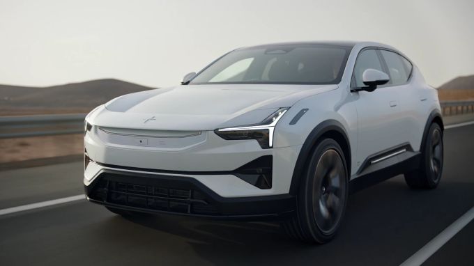Der Polestar 3 nicht der Nachfolger vom Polestar 2 sondern ein komplett neues Auto. Polestar 3