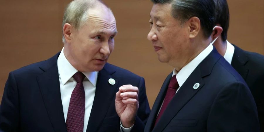 Putin (l.) und Xi bei einem Treffen im September