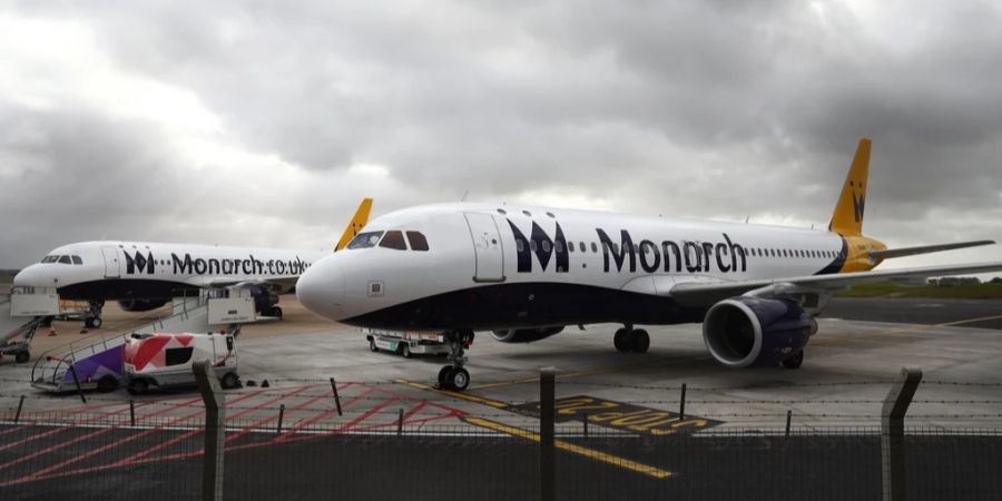 monarch airlines