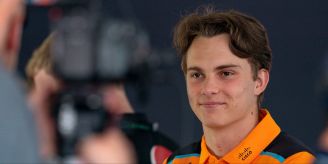 Bis 2026 - McLaren verlängert Vertrag mit F1-Jungstar Oscar Piastri Bis 2026 - McLaren verlängert Vertrag mit F1-Jungstar Oscar Piastri