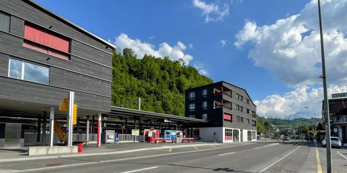 Bahnhof Giswil. Bahnhof Giswil.