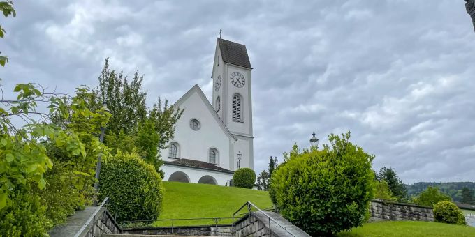 Die Pfarrei St. Gallus, eine katholische Kirche in Kriens LU. Die Pfarrei St. Gallus, eine katholische Kirche in Kriens LU.