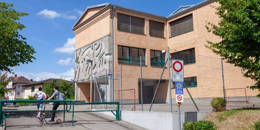 Altes Primarschulhaus Dielsdorf.