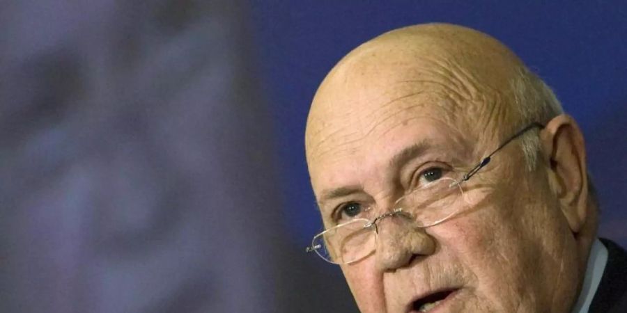 Der ehemalige Präsident von Südafrika, Frederik Willem de Klerk, ist tot. Foto: Peter Schneider/KEYSTONE/dpa