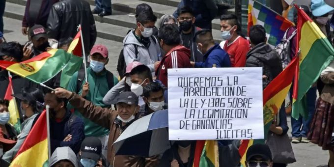 La Paz - Erste grosse Protestwelle gegen Boliviens Präsident Arce