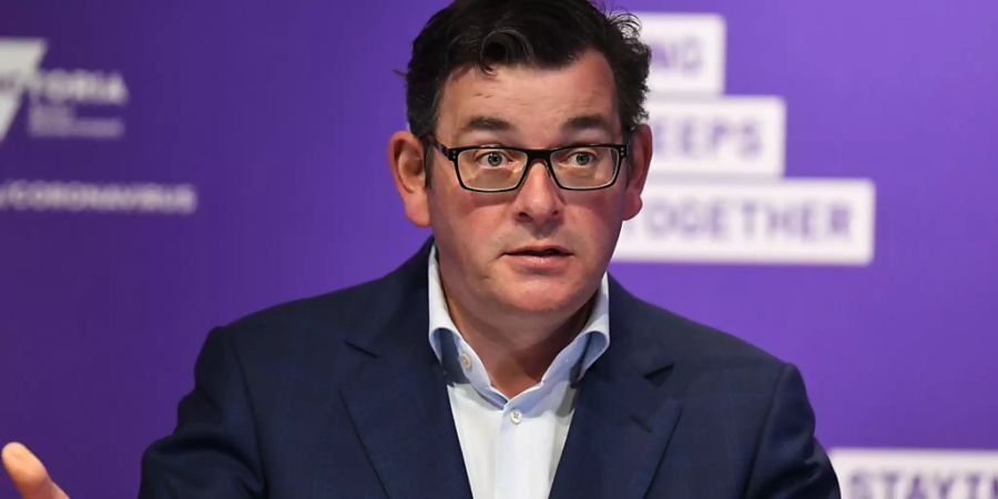 Victorian Premier Daniel Andrews addresses the media during a press conference in Melbourne, Sunday, September 27, 2020. Victoria has reported 16 new COVID-19 cases and two deaths as Melbourne awaits a relaxation of lockdown restrictions. (AAP Image/Erik Anderson) NO ARCHIVING