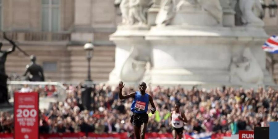 Soll verbotene Substanzen verwendet haben: Der Kenianer Daniel Wanjiru bei seinem Sieg in London. Foto: Yui Mok/PA Wire/dpa