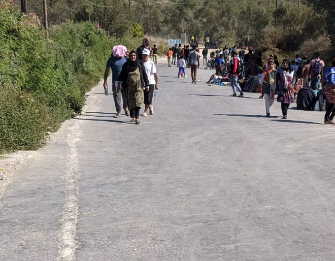 Viele der Migranten sind nun wieder auf der Flucht. Moria Flucht