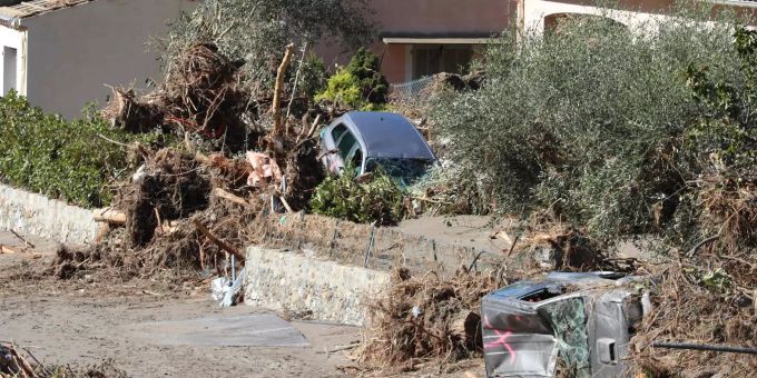 Nach Unwetter - Gebiete in Frankreich und Italien brauchen weiter Hilfe