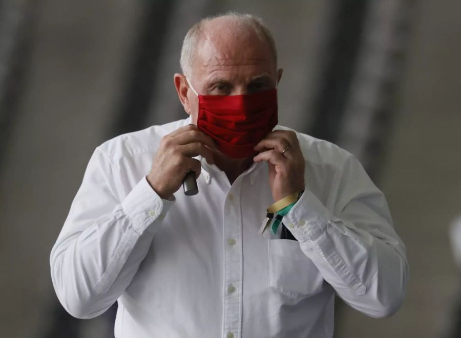 Uli Hoeness wird von Effenberg vorgeworfen, nicht mehr glaubwürdig zu sein.