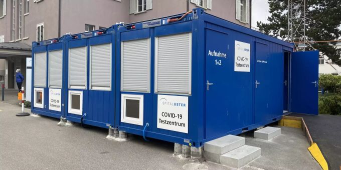 Das Spital Uster hat ein neues Covid-19-Testzentrum eröffnet. kantone testzentren