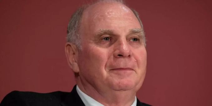 Uli Hoeness ist der Ehrenpräsident des FC Bayern München. Foto: Sven Hoppe/dpa Uli Hoeness ist der Ehrenpräsident des FC Bayern München. Foto: Sven Hoppe/dpa